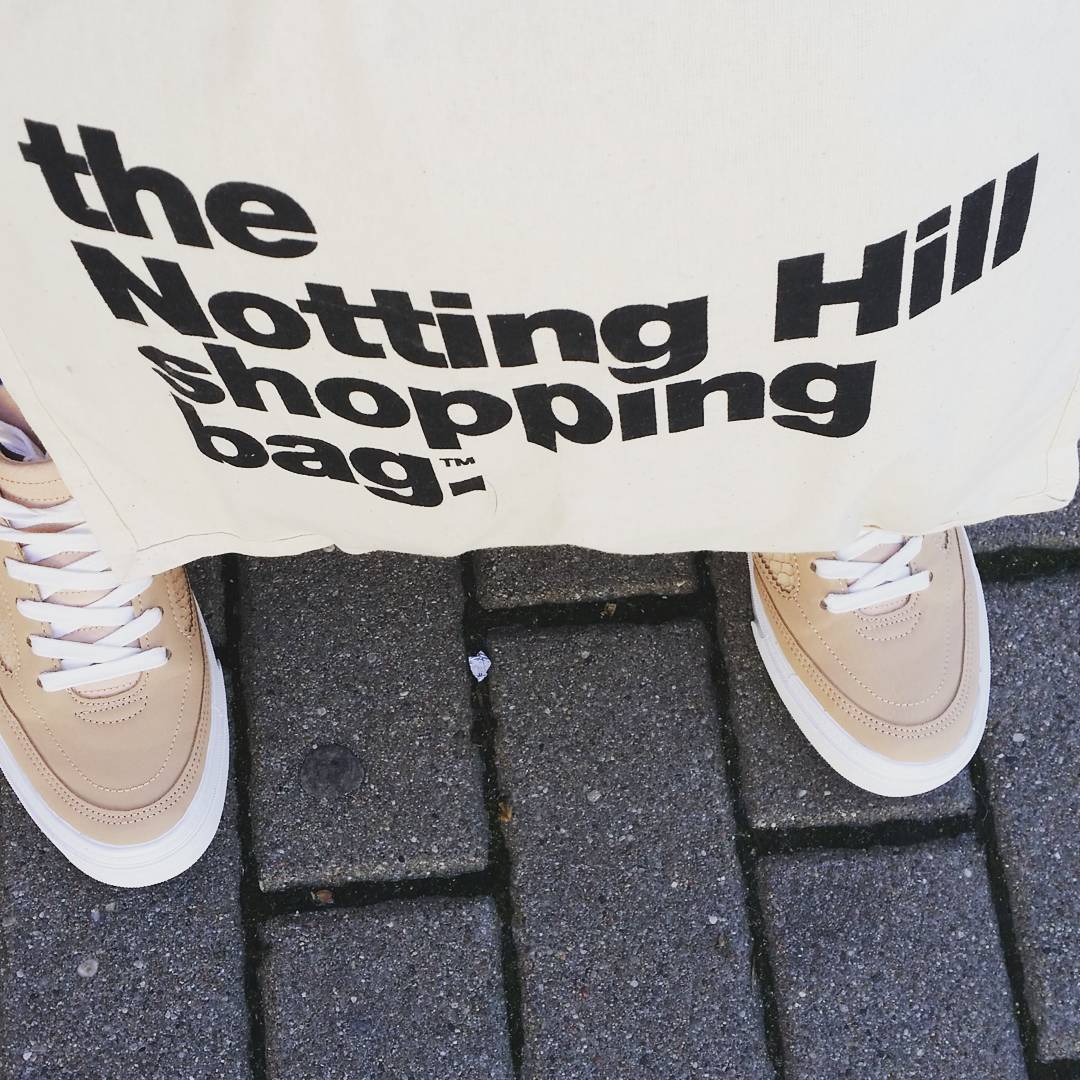 The Notting Hill Shopping Bag™ | original artwork series | Find Beauty In The Rain
